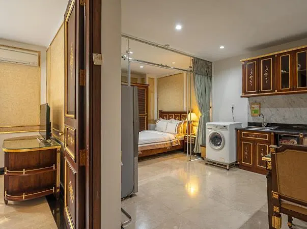 Aparthotel 345 Apartment